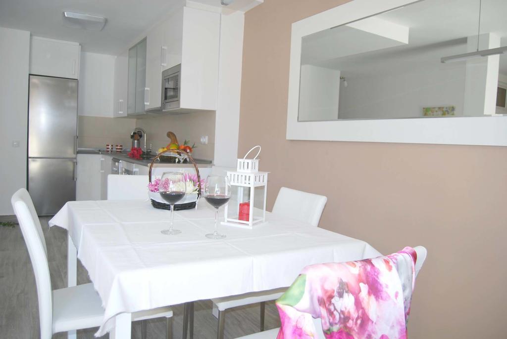Apartamento Brisa By Vacanzy Collection คอร์ราเลโฮ ห้อง รูปภาพ