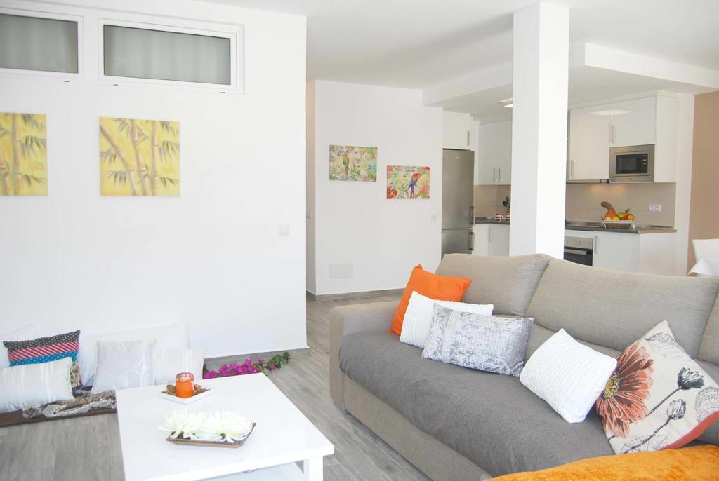 Apartamento Brisa By Vacanzy Collection คอร์ราเลโฮ ห้อง รูปภาพ