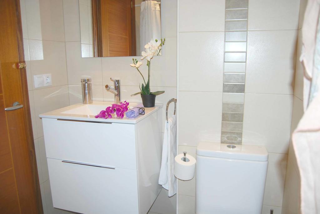 Apartamento Brisa By Vacanzy Collection คอร์ราเลโฮ ห้อง รูปภาพ